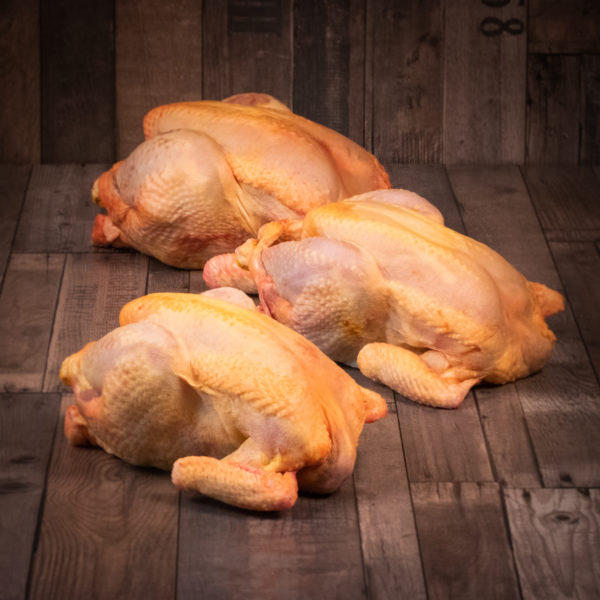 Poulet entier (plusieurs poids disponibles) - 9 €/kg